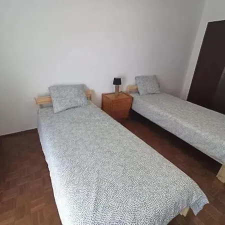 Apartment Big Near The Sea ! Perfect For Family Or Party !